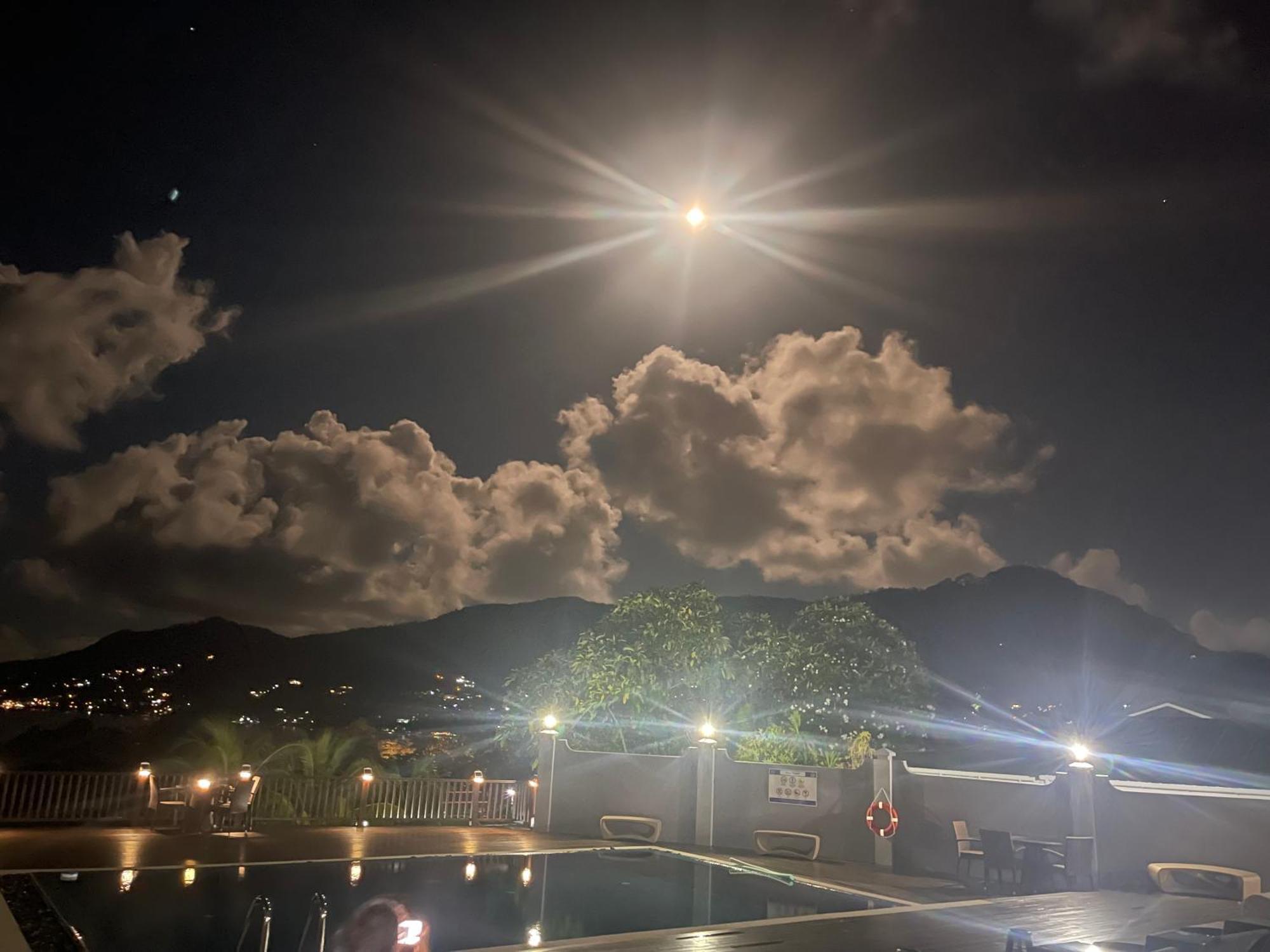 D'Offay Seaview Apartments Beau Vallon  Esterno foto