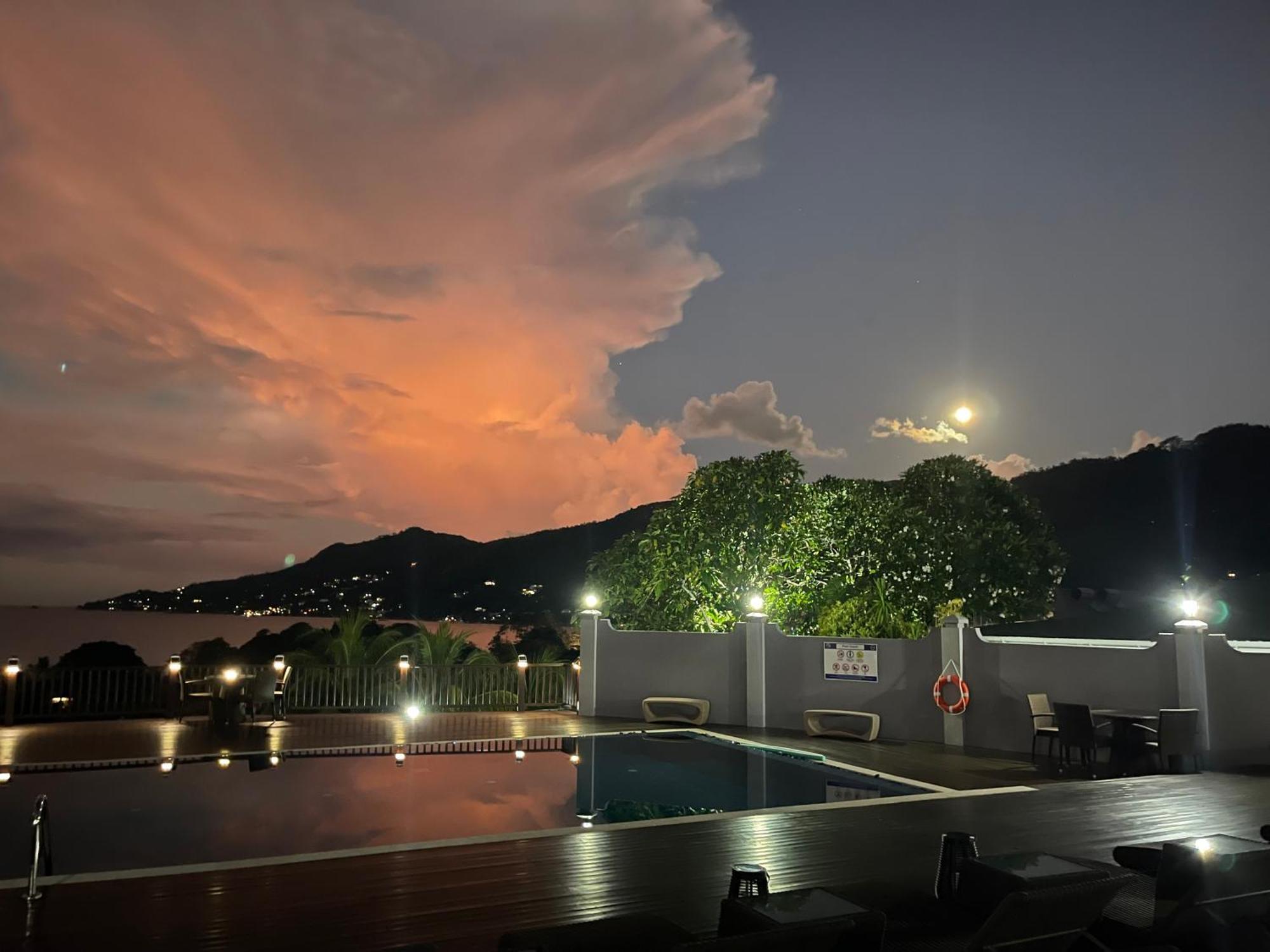 D'Offay Seaview Apartments Beau Vallon  Esterno foto