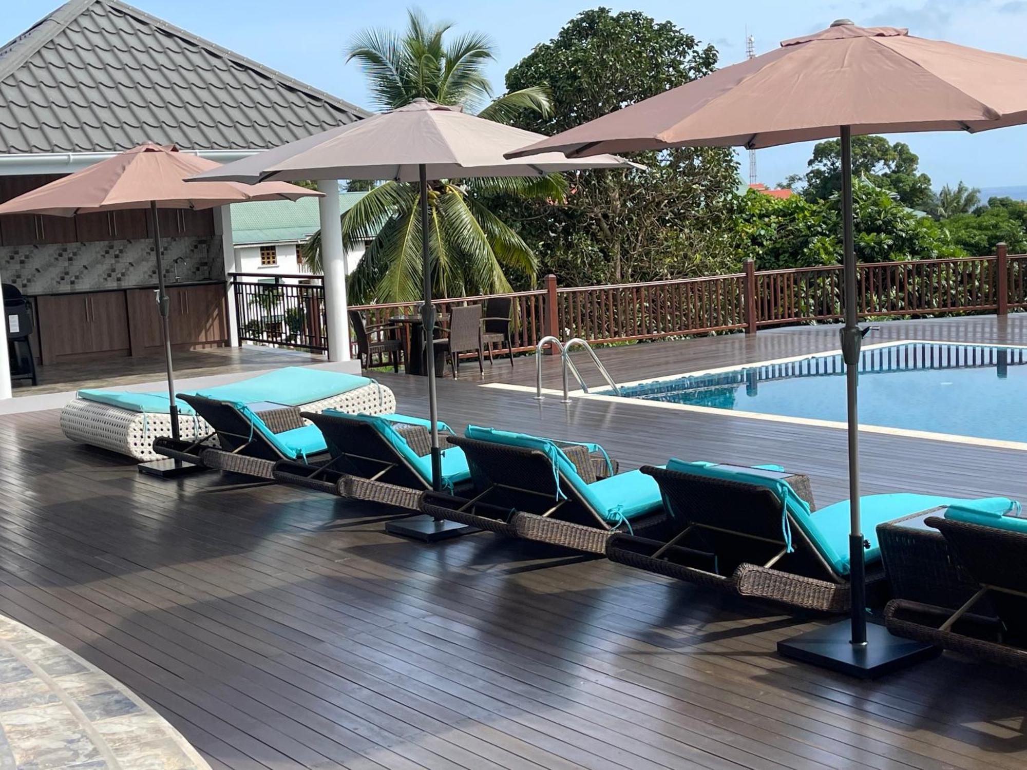 D'Offay Seaview Apartments Beau Vallon  Esterno foto