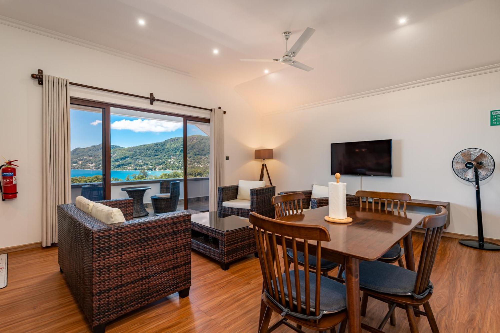 D'Offay Seaview Apartments Beau Vallon  Esterno foto