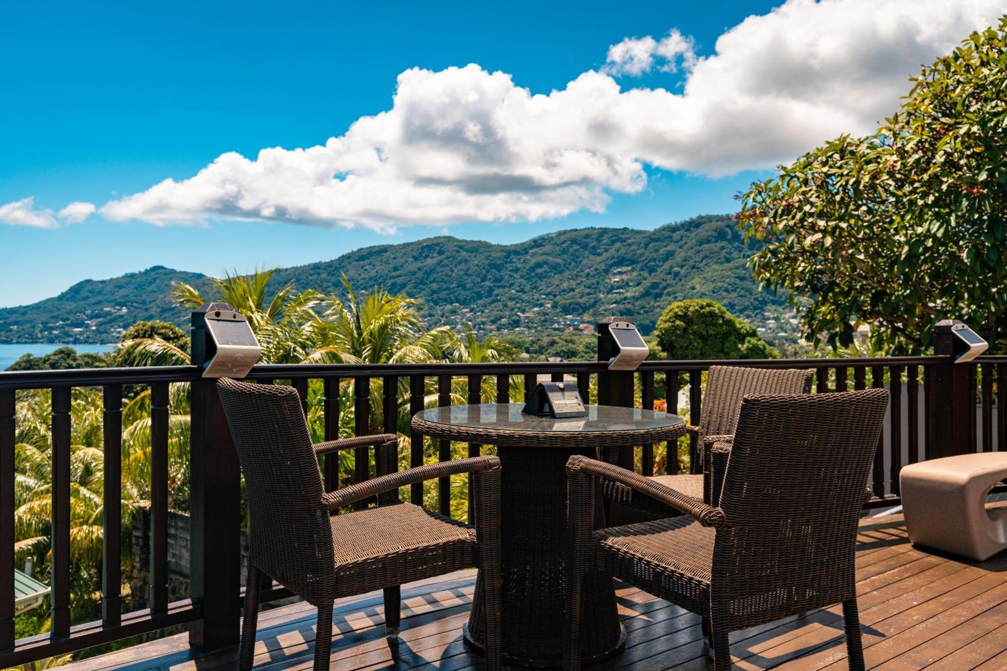 D'Offay Seaview Apartments Beau Vallon  Esterno foto