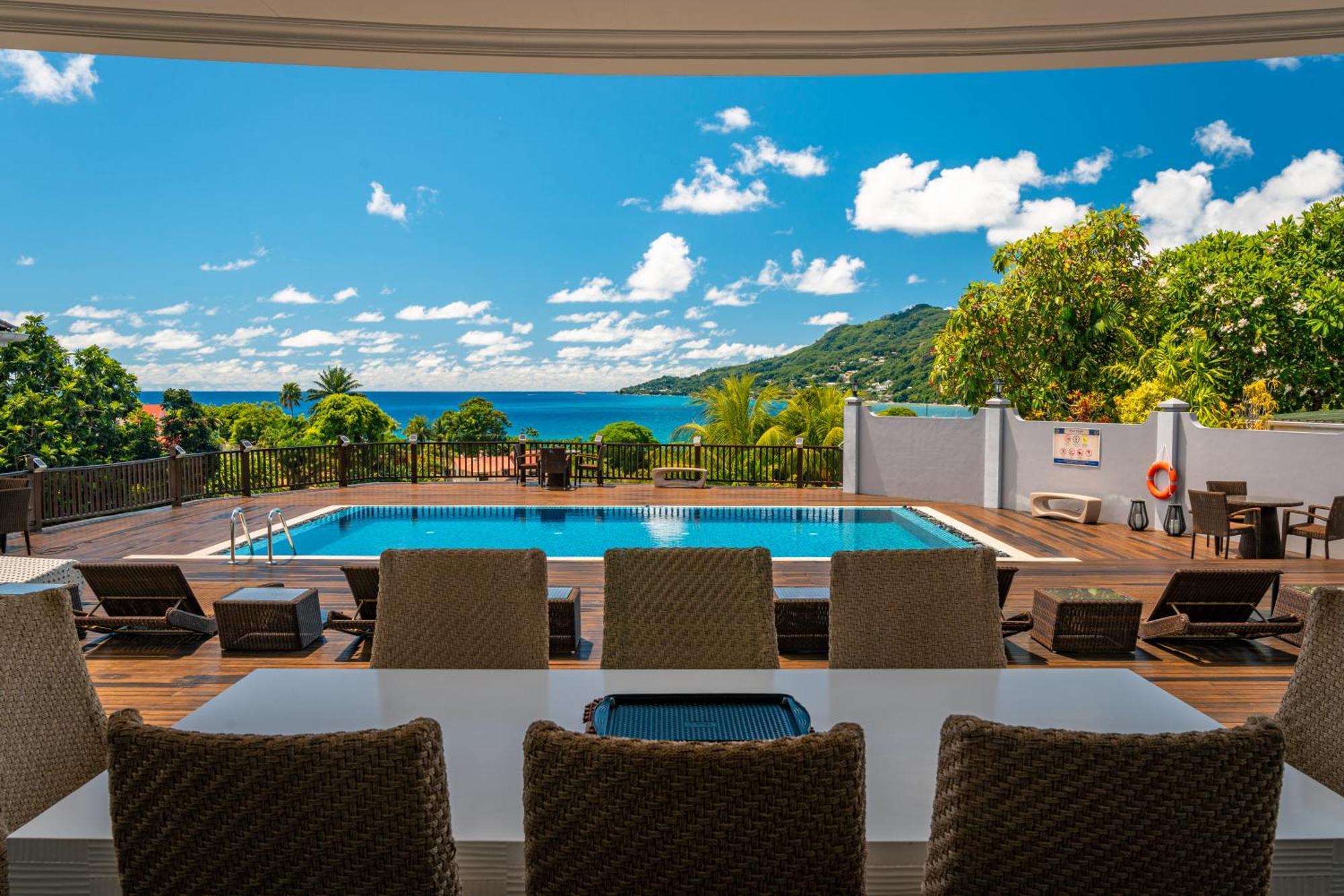 D'Offay Seaview Apartments Beau Vallon  Esterno foto