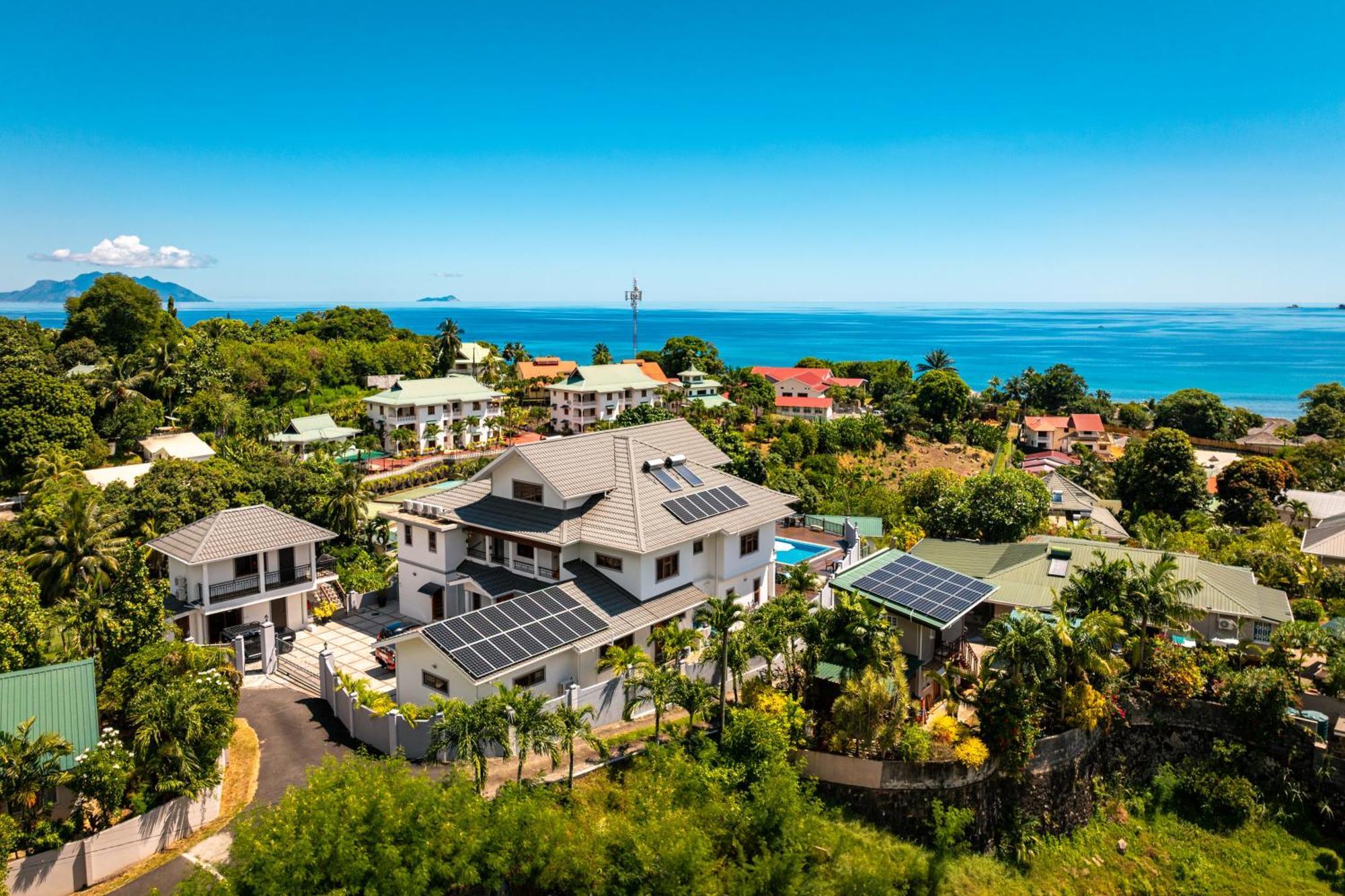 D'Offay Seaview Apartments Beau Vallon  Esterno foto