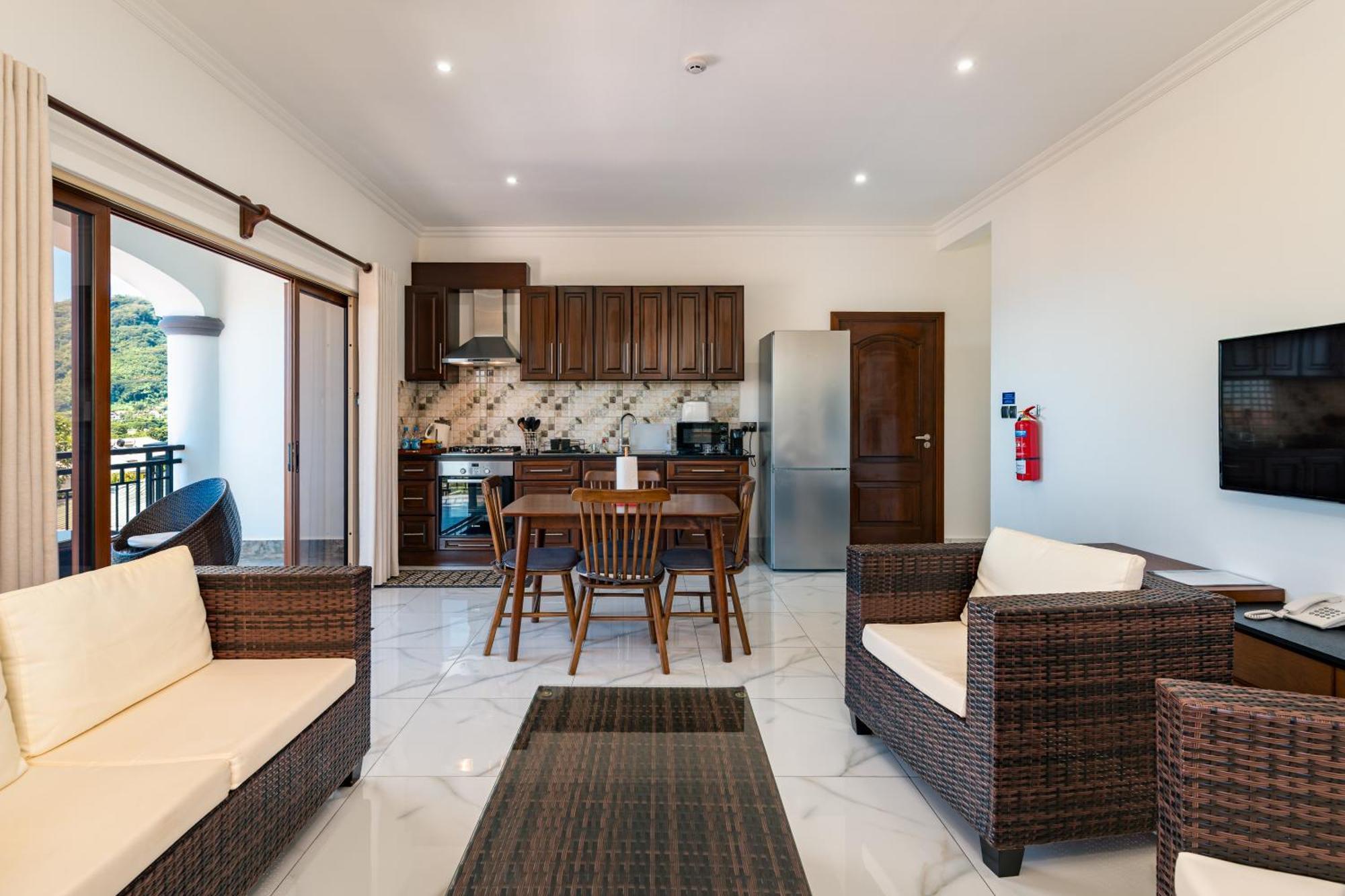 D'Offay Seaview Apartments Beau Vallon  Esterno foto